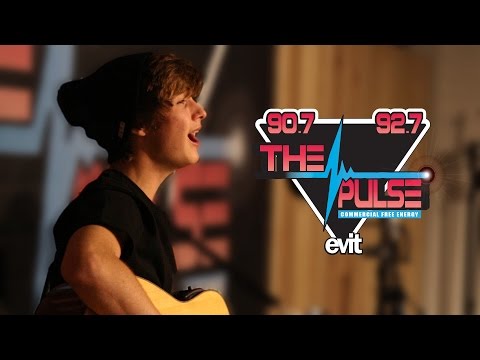 Seth Bishop Interview/Performance on The Pulse