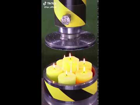 Свечи и гидравлический пресс