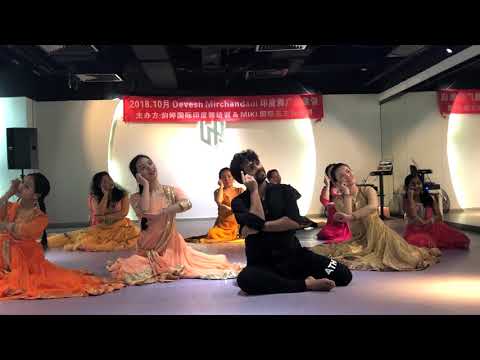 Salaam-E-Ishq Meri Jaan by Chinese Girls (Devesh Mirchandani)