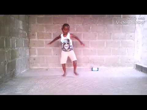 Novo bailarino de Mr. Bow-eu pago (Neuton ) by:só Drenah