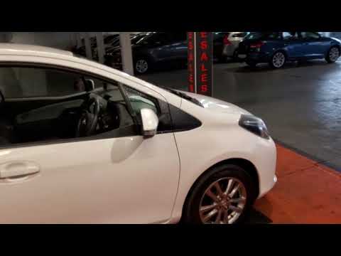 Toyota Yaris 1.0 Vvt-i 3Dr Luna - Image 2