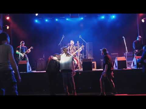 Klauni - Klauni - Ring of Fire (Johnny Cash cover)