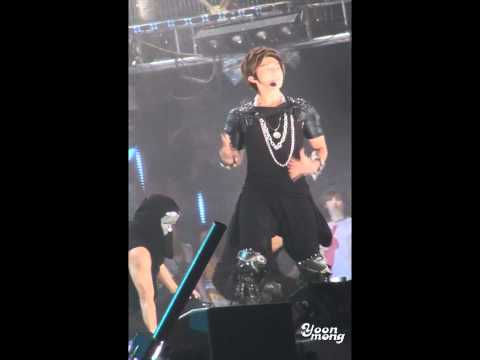 [Yoonmong] 100821 SMTOWN Live'10 in Seoul - YUNHO - Maximum.avi