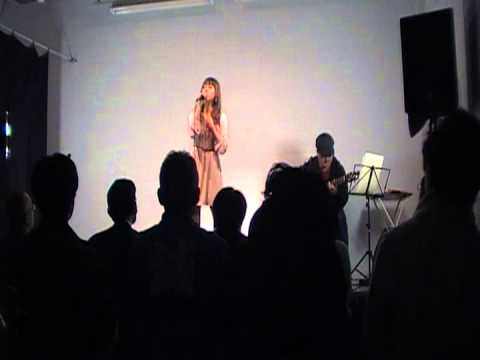 Bell☆TOUGH 加藤ミリヤ♪Way to Love ライブ2013.1.31 のサムネイル