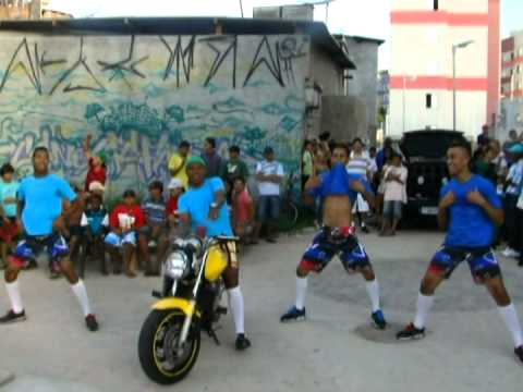 Os Vulcadores - Você Tá Solteirão (Clip Oficial)