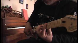 Video thumbnail for allan holdsworth clean korg DL8000r Lexicon PCM 80 by mentoneman