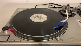 Fast Eddie - Trax Bangin Hard
