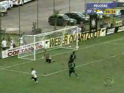 Cerâmica surpreende o Paraná na estreia da Copa do Brasil