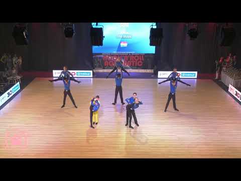 Pink Panthers TSE - The Mask junior páros formáció