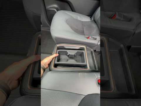 WHOAH! Check this out 😀…Removable center console for Grand Highlander!