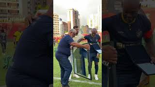 LOVE RECEBE HOMENAGEM ANTES DO INÍCIO DO JOGO CONTRA O CEARÁ NA COPA DO NORDESTE ⚽️