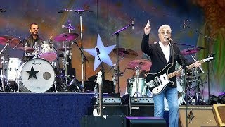 10cc&#39;s Graham Gouldman with Ringo Starr - Dreadlock Holiday [Live in Hamburg - 11-06-2018]