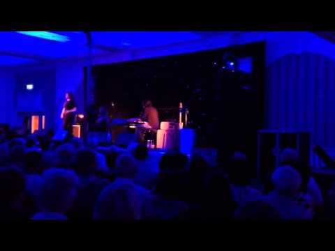 Tanya McCole, Sharon Shannon - Angel From Montgomery