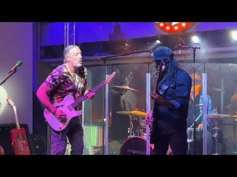 Frank Bang performs Cry out Your Name at Encore 201