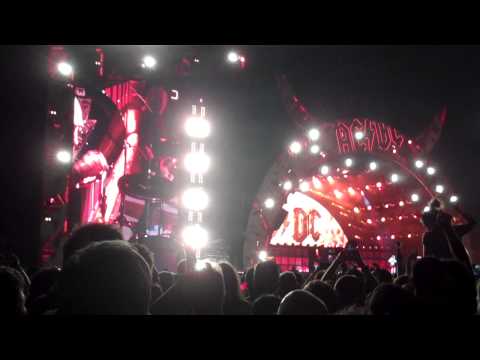 AC/DC Wembley Stadium 4th of July 2015 - Highway to Hell