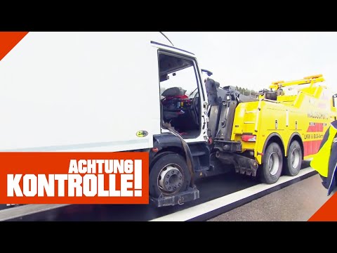 LKW Unfall auf Autobahn: Autobahnmeisterei unterstützt am Unfallort | Achtung Kontrolle | Kabel Eins
