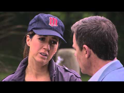 Neighbours: Tuesday 28 October - Clip