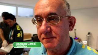 Seleção treina na academia e faz exame de sangue