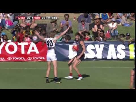 Jeremy Howe Mark - Round 11, 2014