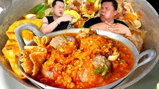 Download lagu WOKEN MEATBALLS, TOOO MUCH SAMBAL, WHICH ARE YOU EATING MEATBALLS OR SEBLAK?? mp3 Download lagu WOKEN MEATBALLS, TOOO MUCH SAMBAL, WHICH ARE YOU EATING MEATBALLS OR SEBLAK?? mp3