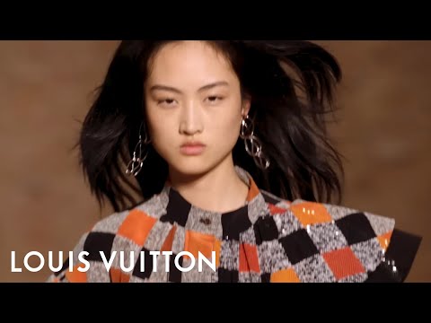 Women's Cruise 2019 Show Highlights | LOUIS VUITTON