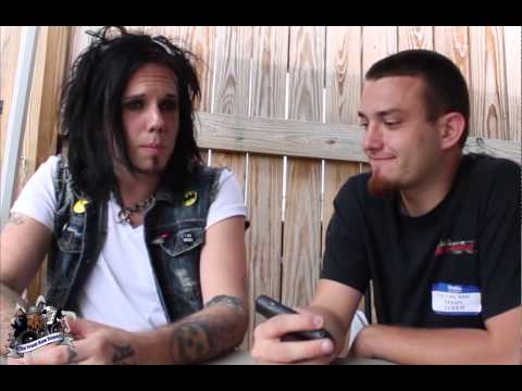 Rob Zombie Mayhem Festival 2013 interview with Piggy D