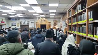 ערב ראש חודש ניסן תשפ"ו: תפילת מנחה עם יום כיפור קטן בהיכל ציון רבי נחמן מברסלב באומן