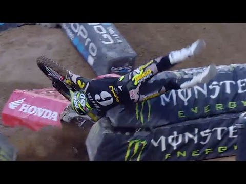 Jeremy Martin Crashes In Qualifying - San Diego 2017