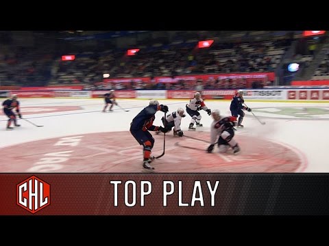 Vaxjo Lakers: Nice saucer pass and ice cold finish | Top Play