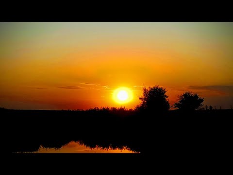 Красивый закат солнца.