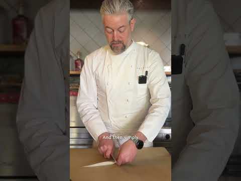 How to: Make a Cartouche  #londonrestaurant #michelin #chef #howtocook #cartouche #kitchenhacks