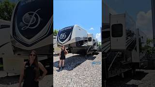 2022 Drv Mobile Suites 39 DBRS3