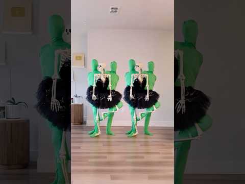 Lago de los cisnes 🦢 version Halloween 🎃