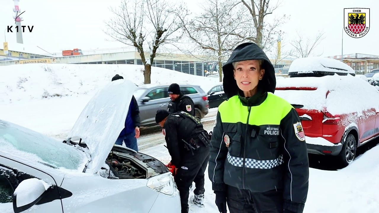 Zimní trable se startováním pomáhá řešit Městská policie