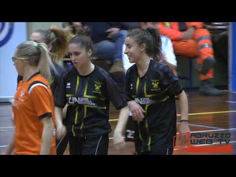 ES Chieti Calcio a 5 La Fenice 3 4 Quarti di finale Final Eight Femminile immagini 03 01 2019