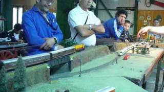 Esperando mi tren. Revolver. (Ferroamigos de Escobar año 2010.)