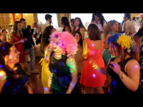 Happy Music "Cotton Eyed Joe" - La Masseria - Animazione Matrimonio Francesco Barattucci Showman