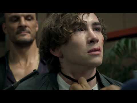 Street gets in trouble while undercover and Hondo worries — SWAT 01x06 Whump Compilation