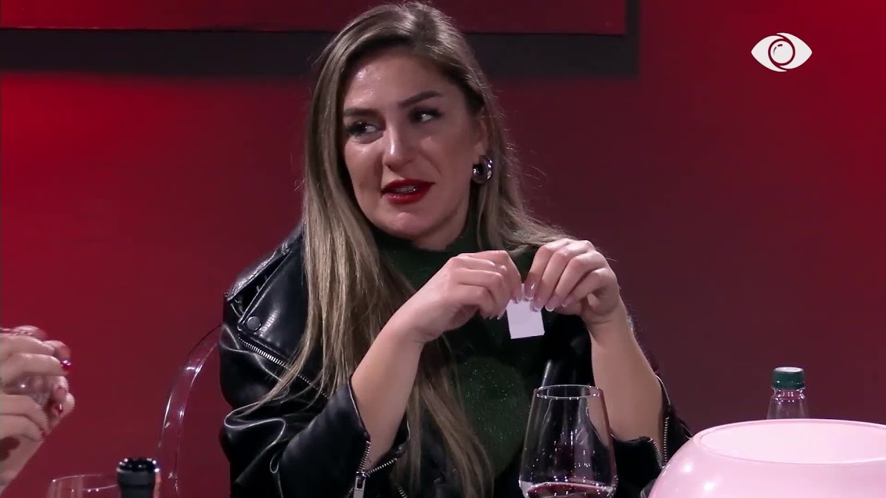 Vesa rrëfehet: Kam sakrifikuar dashurinë për karrierën…