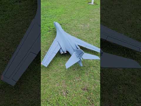 Revolutionizing RC Flight: Introducing the X-Fly B1B Lancer,the Most Innovative Jet of 2023!#rc #edf