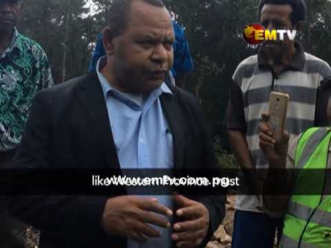 Authorities visit construction of 86 km of road from Tabubil to Telefomin