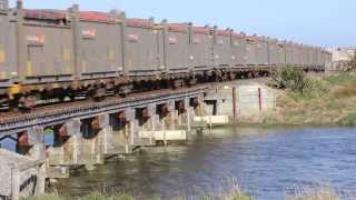 preview picture of video 'Kiwirail Coal Train on Wairio Branch, Invercargill'