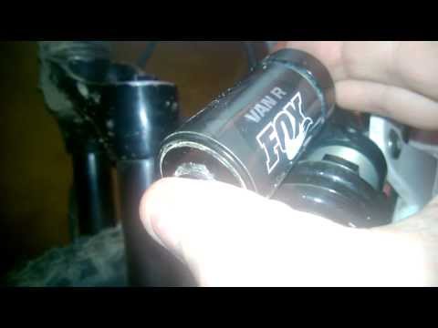 Fox Van R Shock piggy back.