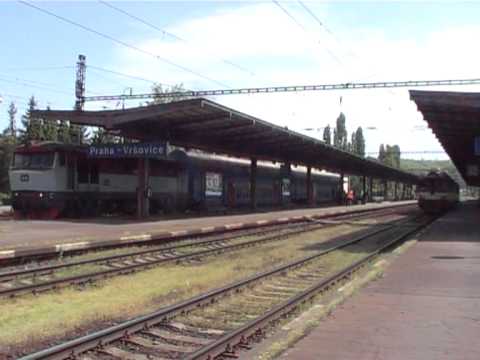 749 146 na čele os 9058 - Praha Vršovice rozjezd - 1.5.2011.
