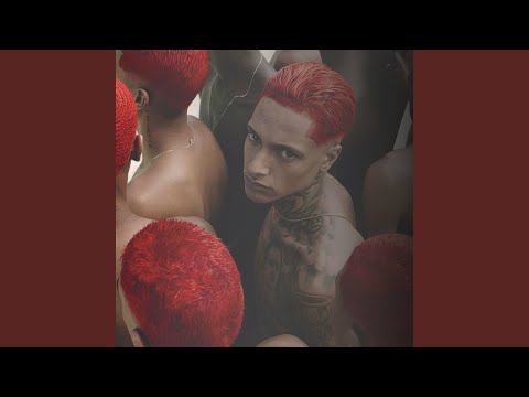 Ela não assume que é minha fã