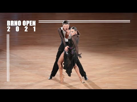 Konstantin Gorodilov - Polina Figurenko, EST | 2021 WDSF WO LAT | Brno | solo R