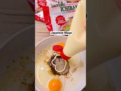 【Sapporo Ichiban】Creamy Garlic Peanut Ramen in 15 Minutes!