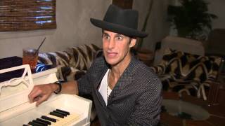 Janes Addicton Spotlight with Perry Farrell