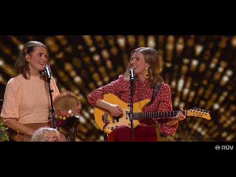 Séns með þér - Hanna Mia and The Astroutourists - Söngvakeppnin 2022