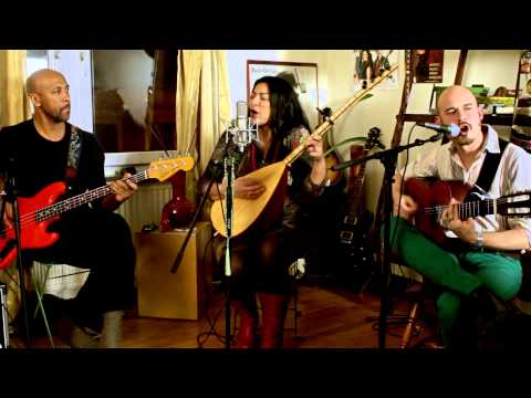 Tarabband - Baghdad Choby (Live from Nadin's apartment)